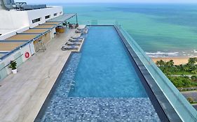 Anya Premier Beachfront Hotel Quy Nhon